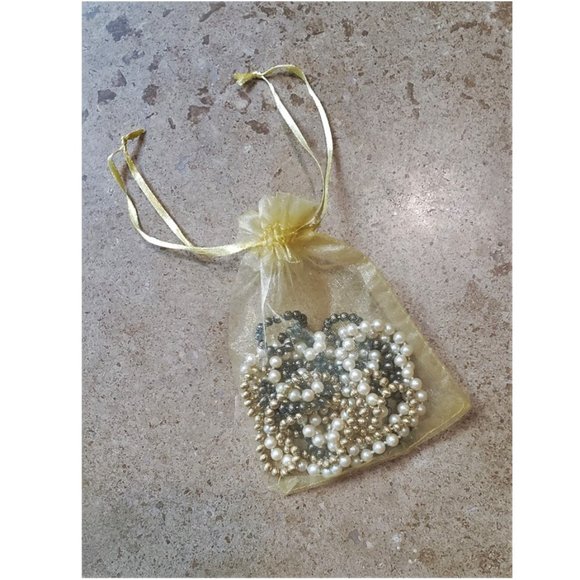 Set of 3 Necklaces: Pearl, Gold & Gunmetal - Picture 10 of 10